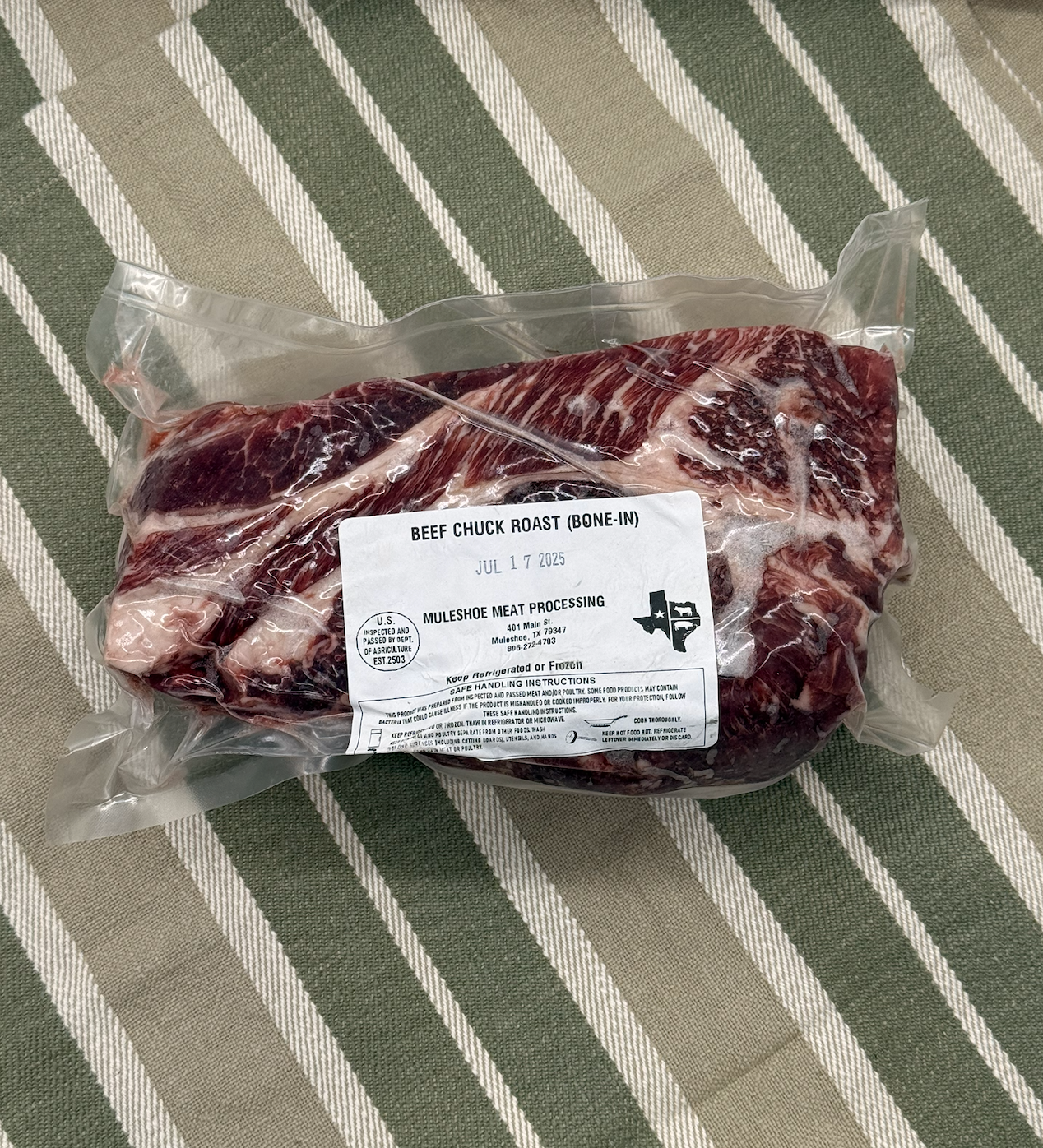 Beef Chuck Roast (Bone-In)